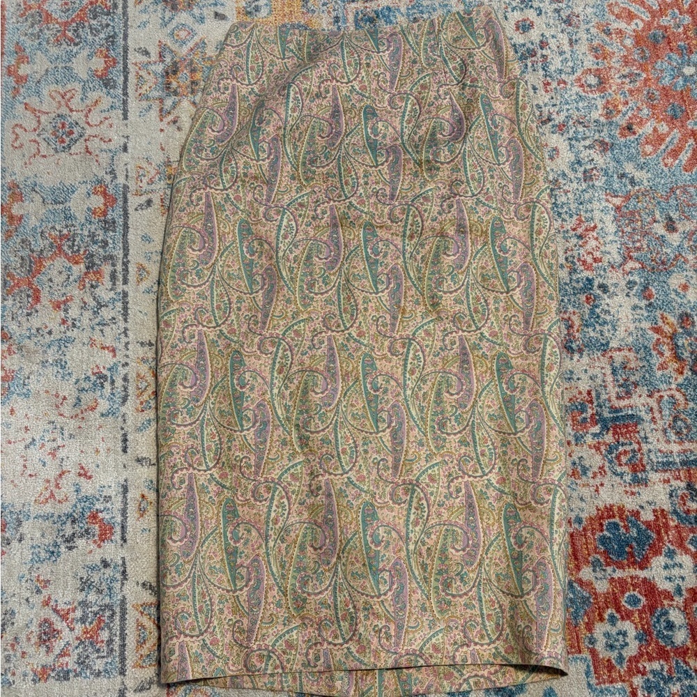 Vintage linen paisley print pencil skirt with button detail